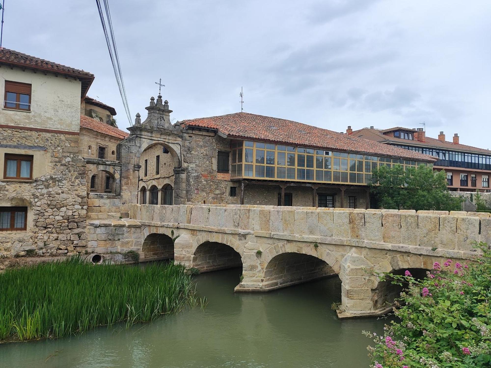 Casa Simon Guest House Cervera De Pisuerga Luaran gambar