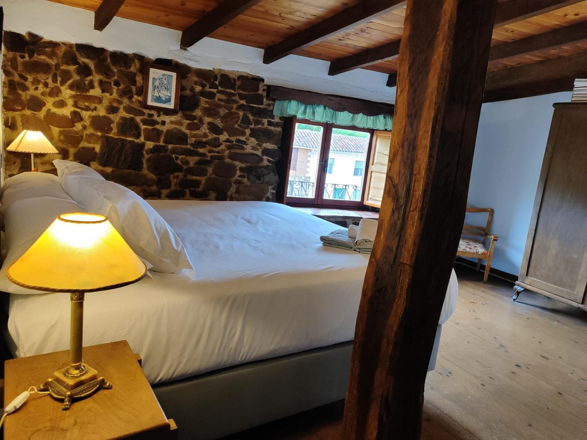 Casa Simon Guest House Cervera De Pisuerga Luaran gambar