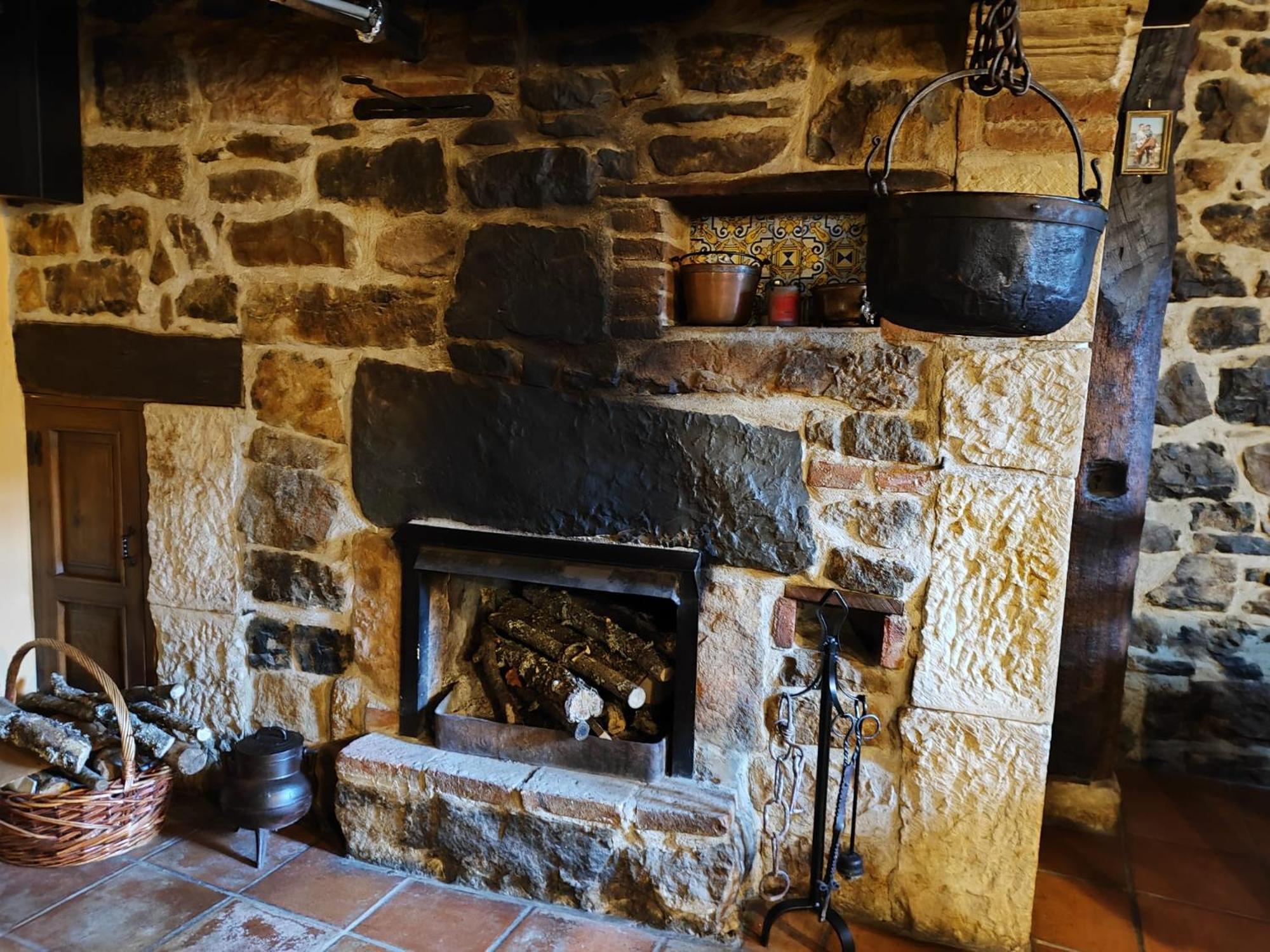 Casa Simon Guest House Cervera De Pisuerga Luaran gambar