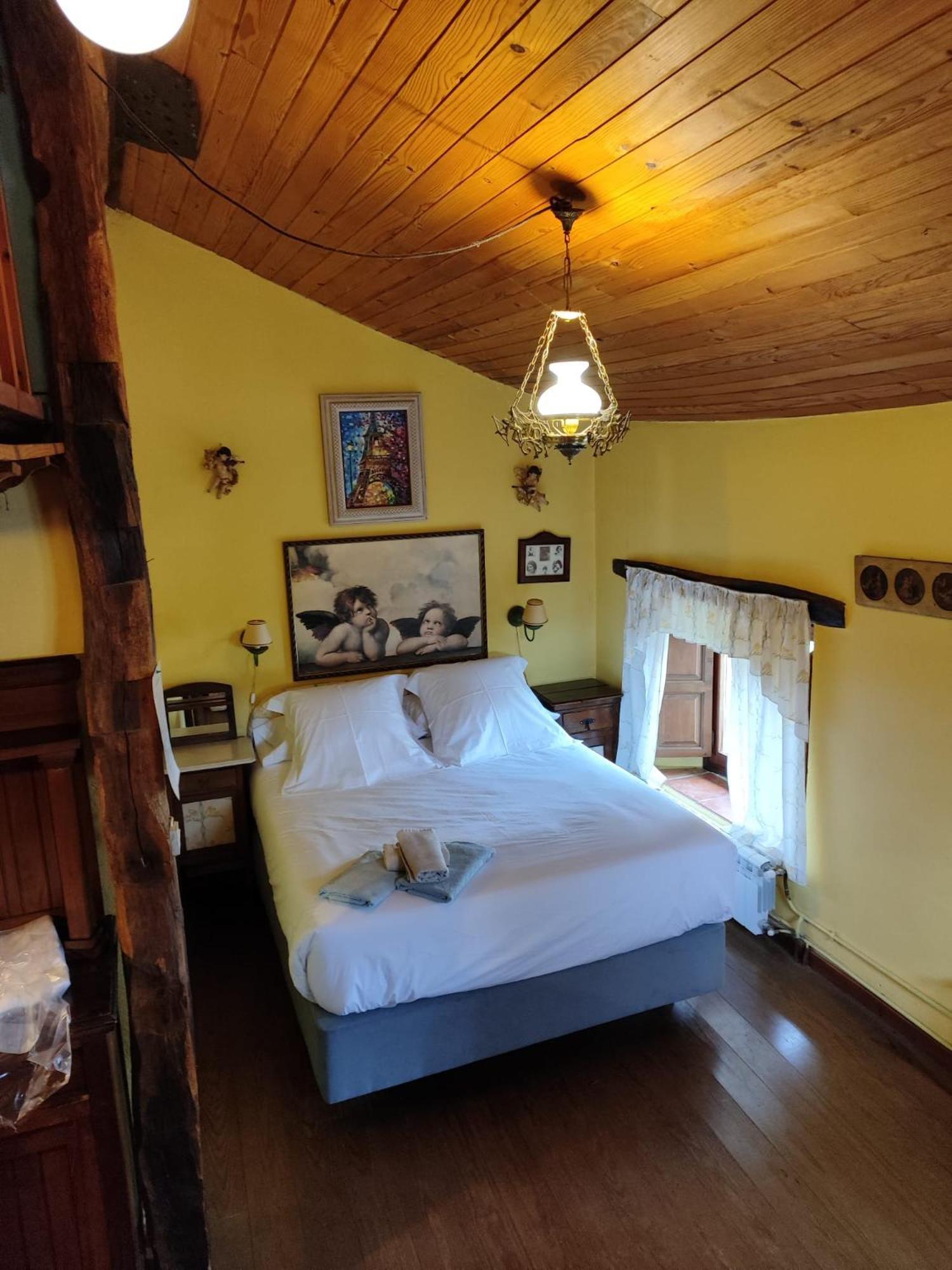 Casa Simon Guest House Cervera De Pisuerga Luaran gambar